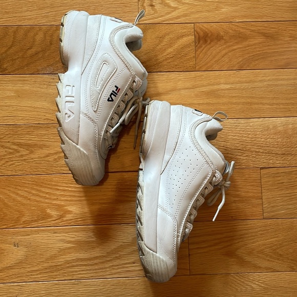 FILA DISRUPTER SNEAKERS - Picture 2 of 8